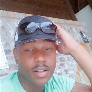 Meet your Posher, Jayven